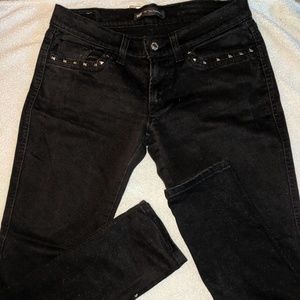 Levi black skinny jeans 524 too superlow